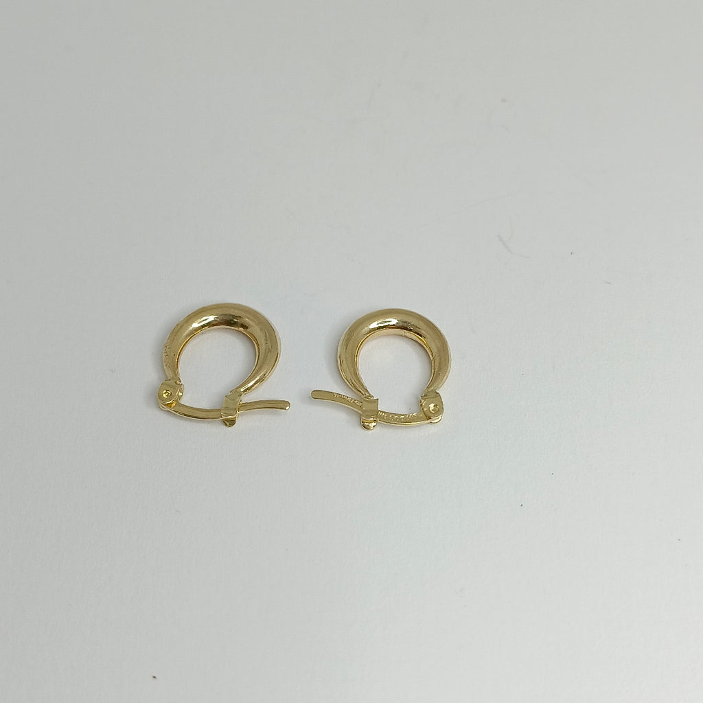 ARETES ARRACADAS LISA CHICA 14K 1.1 GR AC 81 (NUEVO)