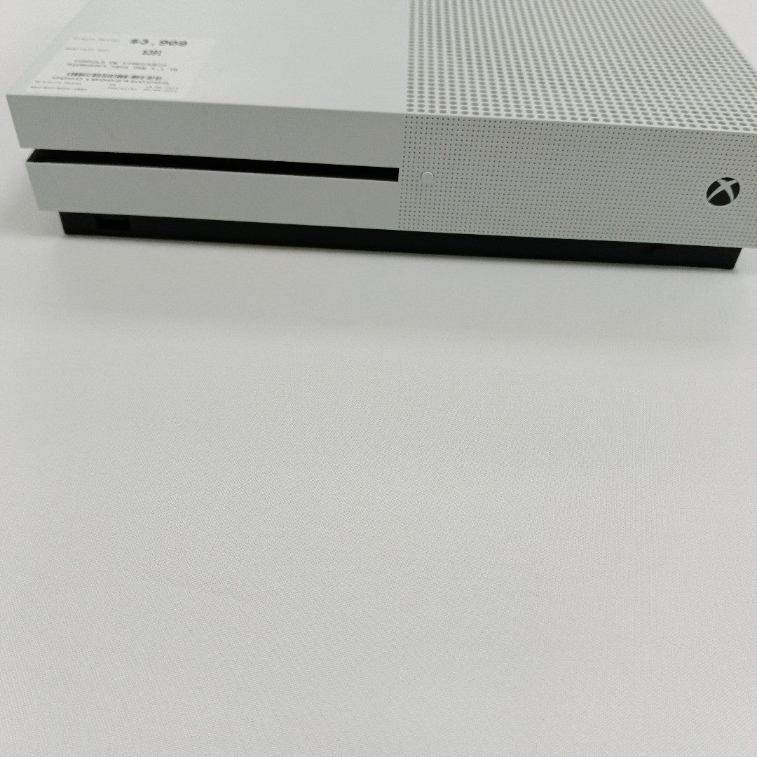 CONSOLA DE VIDEOJUEGO MICROSOFT XBOX ONE S (SEMINUEVO)