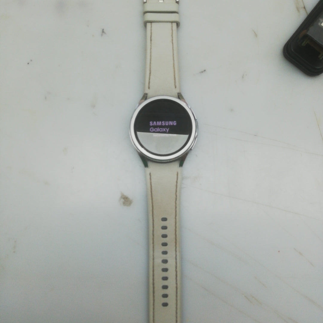 SMARTWATCH SAMSUNG GALAXY WATCH 6 CLASSIC SM-R950 (SEMINUEVO)