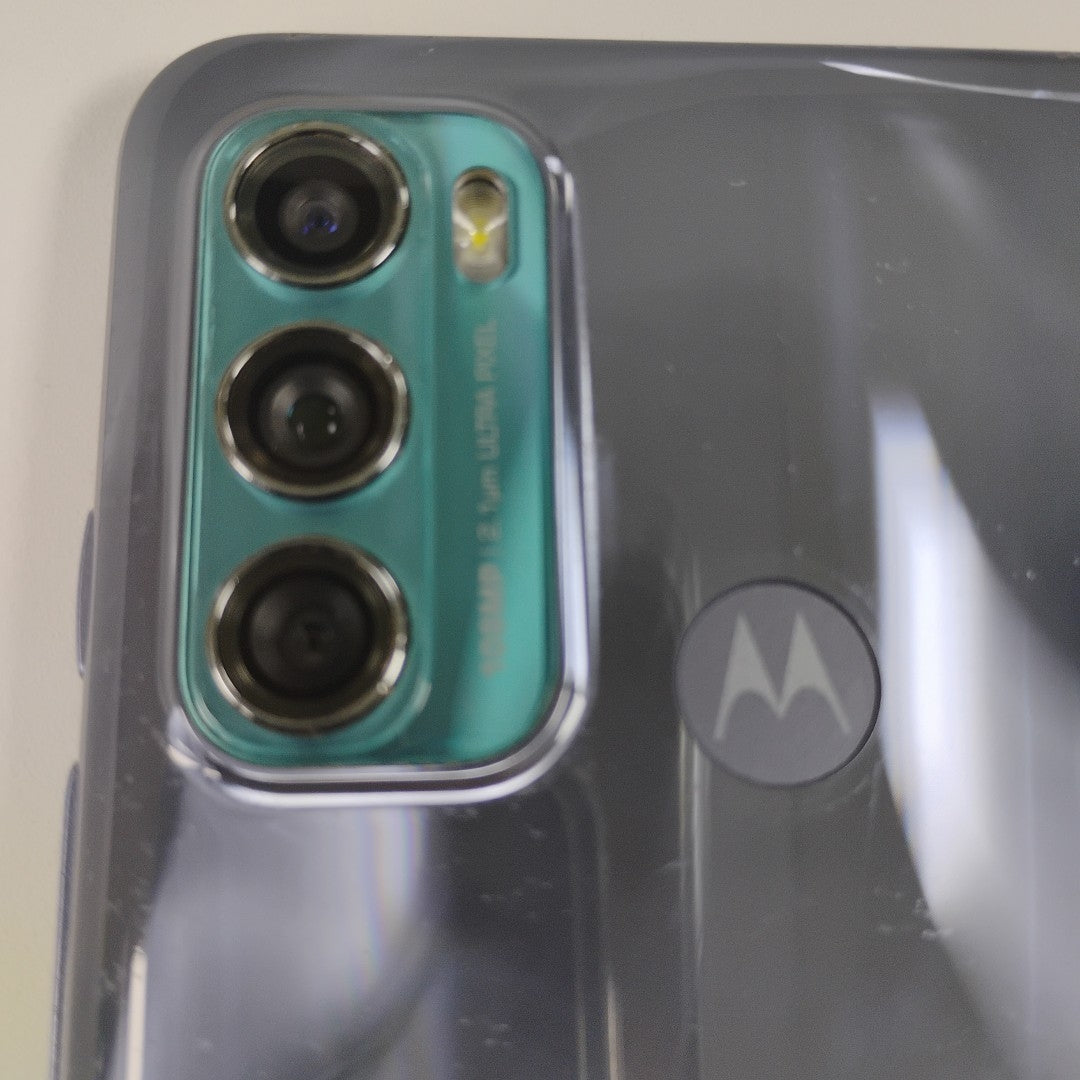 CELULAR MOTOROLA MOTO G60 XT2135-1 (SEMINUEVO)