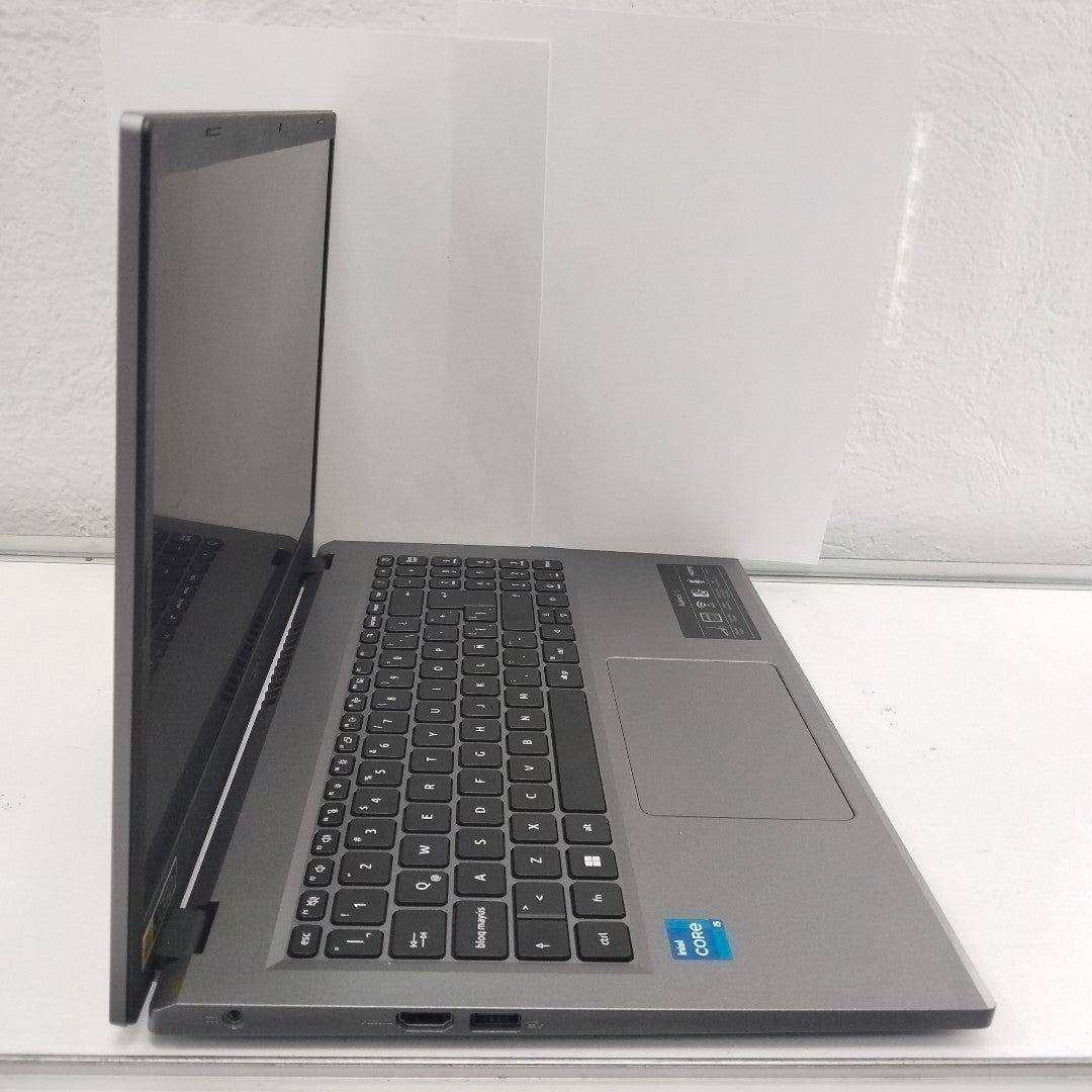 LAPTOP ACER ASPIRE 5 15 A515-58P-577W (2024) (SEMINUEVO)