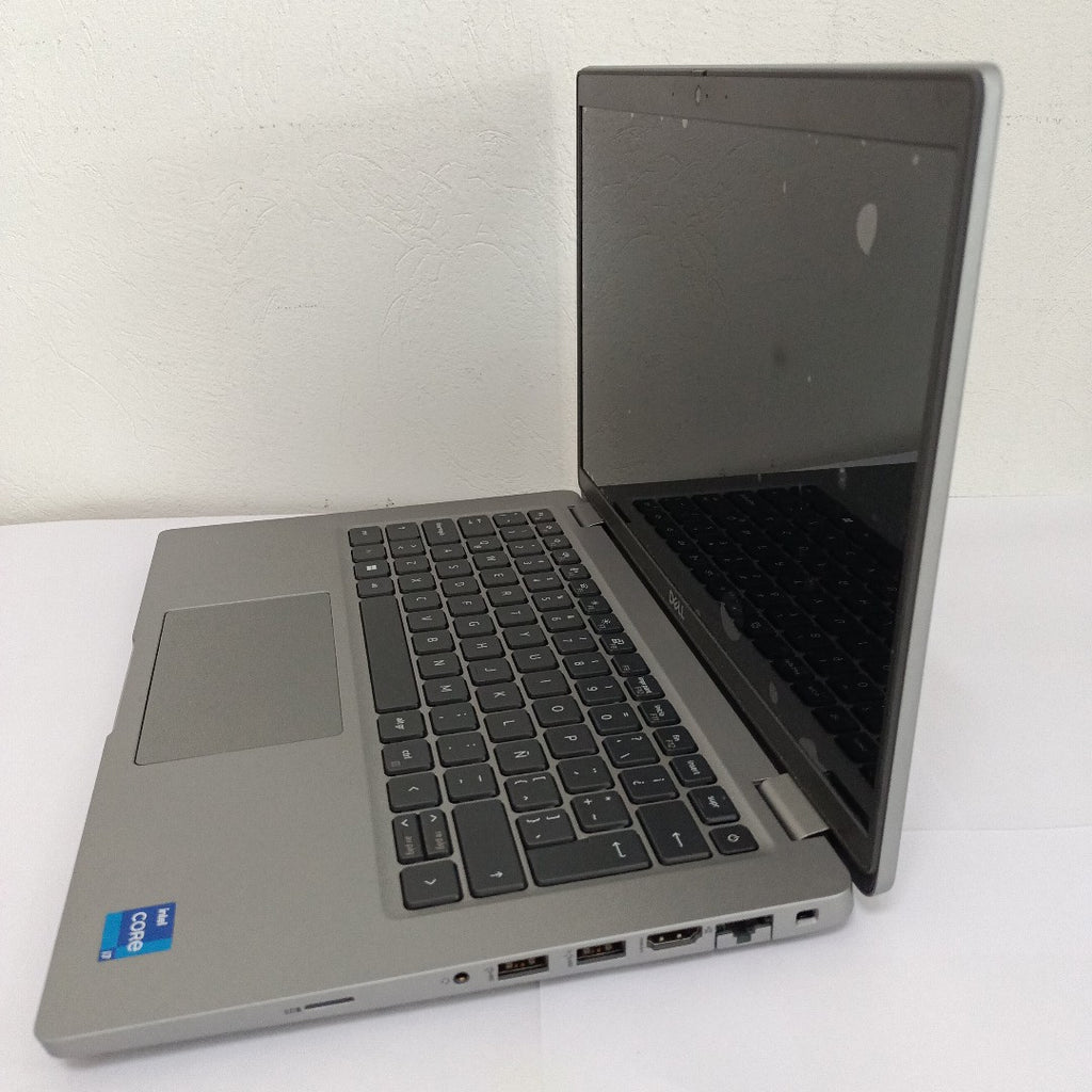 LAPTOP DELL LATITUDE 5430 (2023) (SEMINUEVO)