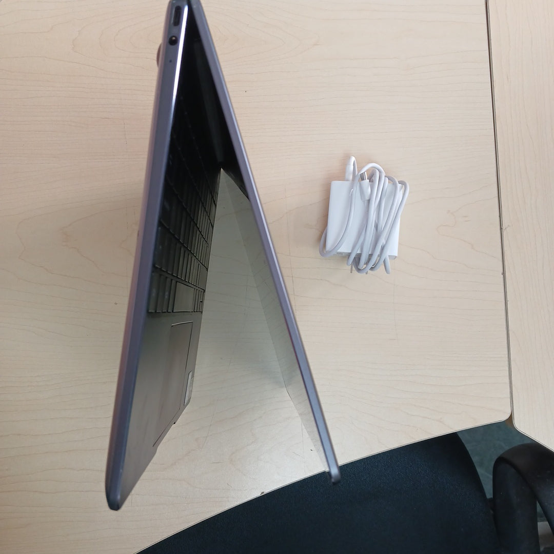 LAPTOP HUAWEI MATEBOOK 13 HN-W29R (2021) (SEMINUEVO)