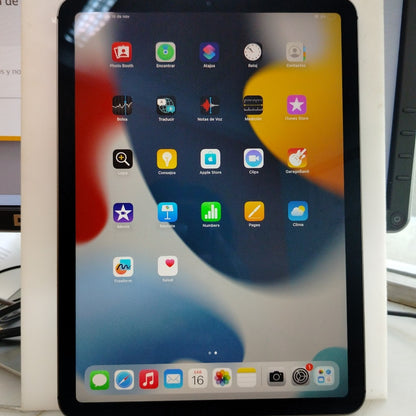 TABLETA APPLE IPAD AIR 5 A2589 256 GB 8 GB RAM (SEMINUEVO)