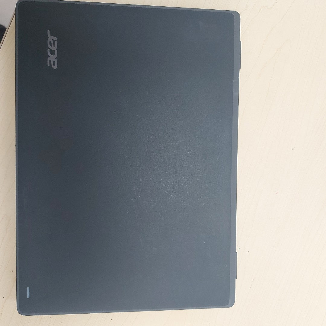 LAPTOP ACER TRAVELMATE B3 TMB311-31-C7PC (2021) 64 GB SSD 4 GB RAM (SEMINUEVO)