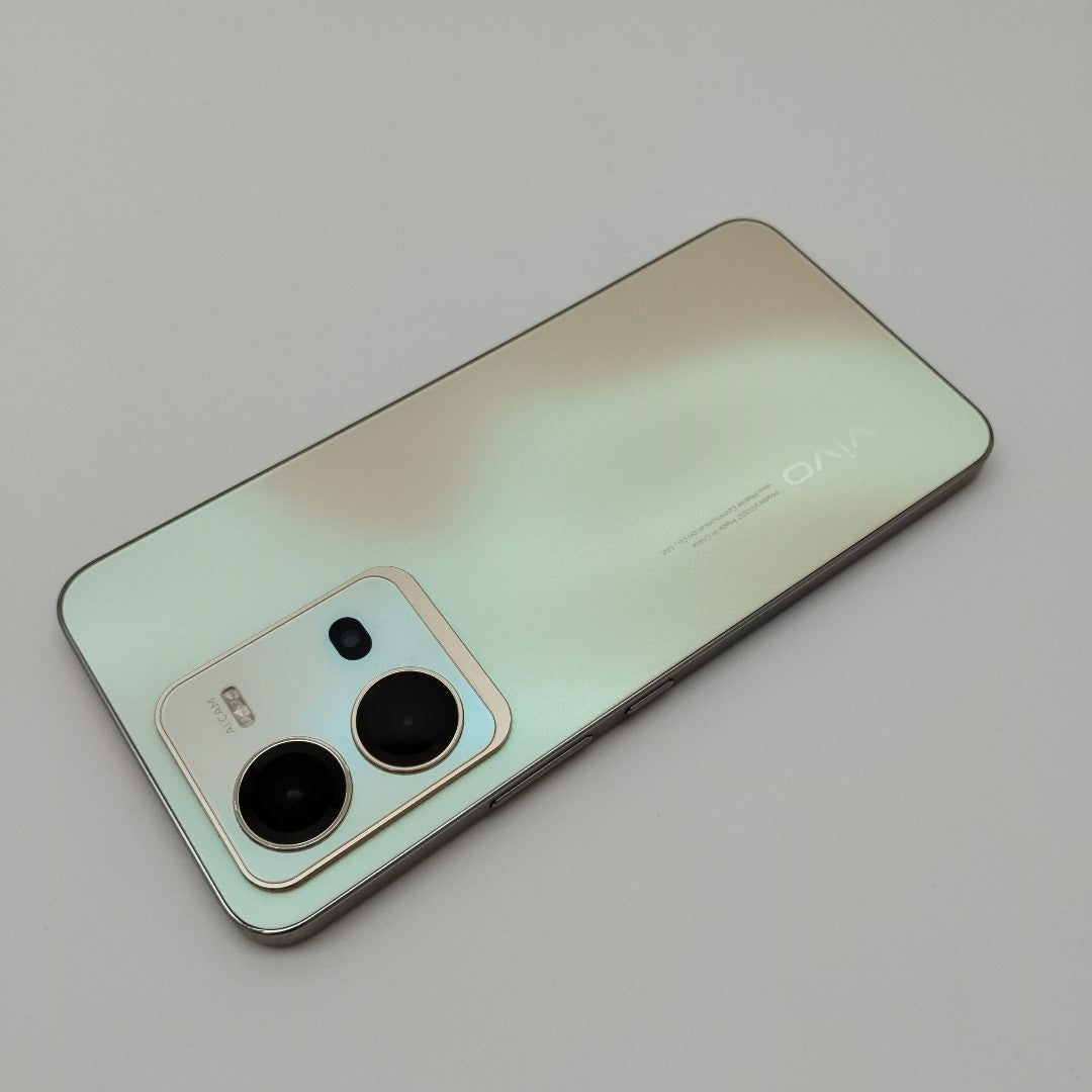 CELULAR VIVO V25 V2202 128 GB 8 GB RAM (SEMINUEVO)