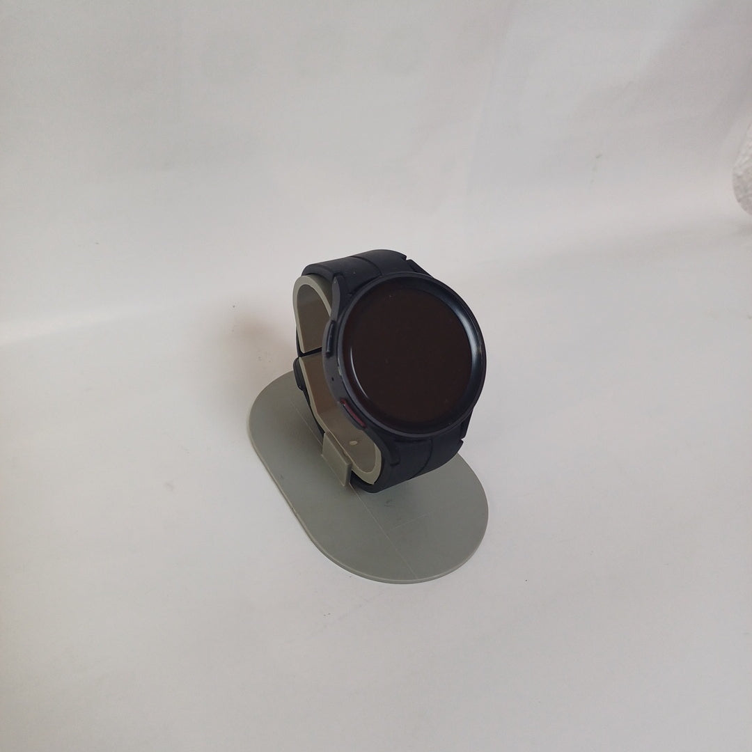 SMARTWATCH SAMSUNG GALAXY WATCH 5 PRO SM-R920 45 MM GPS (SEMINUEVO)