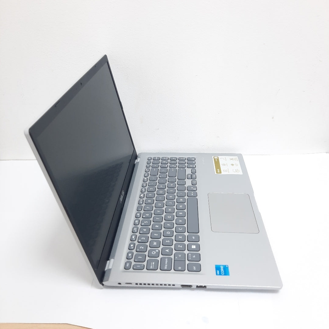 LAPTOP ASUS VIVOBOOK X1500EA-BR3952W (2023) 1 TB + 128 GB SSD 8 GB RAM (SEMINUEVO)