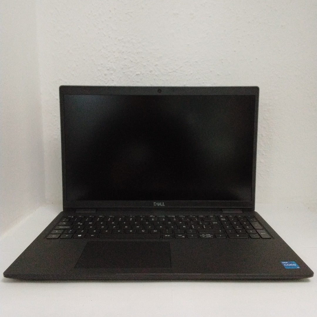 LAPTOP DELL LATITUDE 3520 (2022) 512 GB SSD 16 GB RAM (SEMINUEVO)