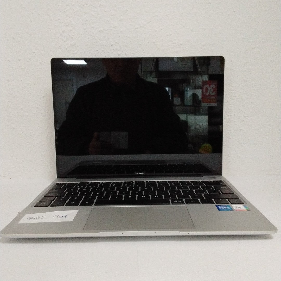 LAPTOP HUAWEI MATEBOOK 13S (EMD-W76)(2021) 512 GB SSD 16 GB RAM (SEMINUEVO)