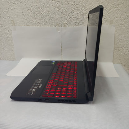 LAPTOP ACER NITRO 5 AN515-57-721J (2022) 512 GB SSD 8 GB RAM (SEMINUEVO)