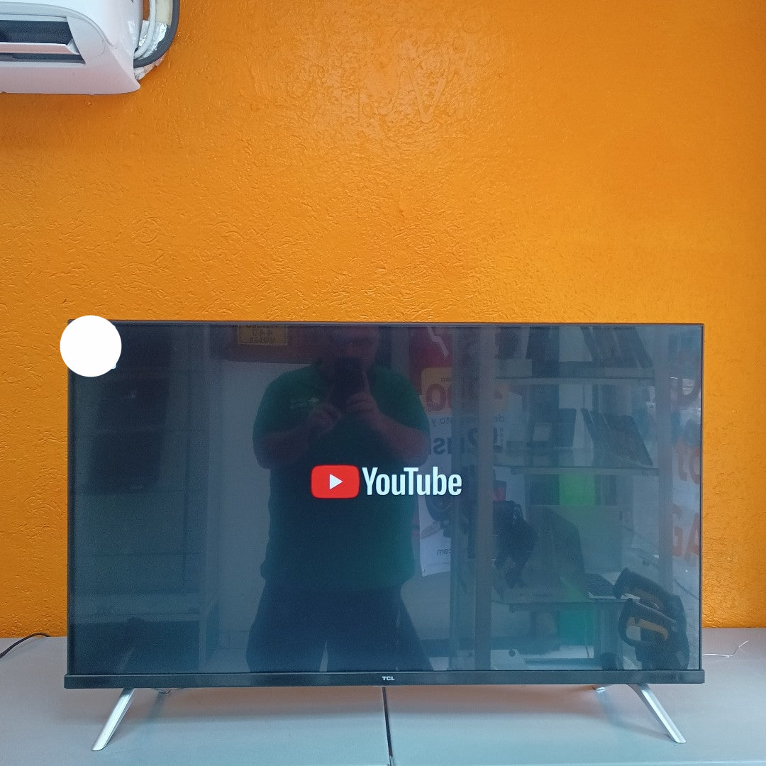 PANTALLA TCL 40A345 (2022) 40" LED FULL HD (SEMINUEVO)