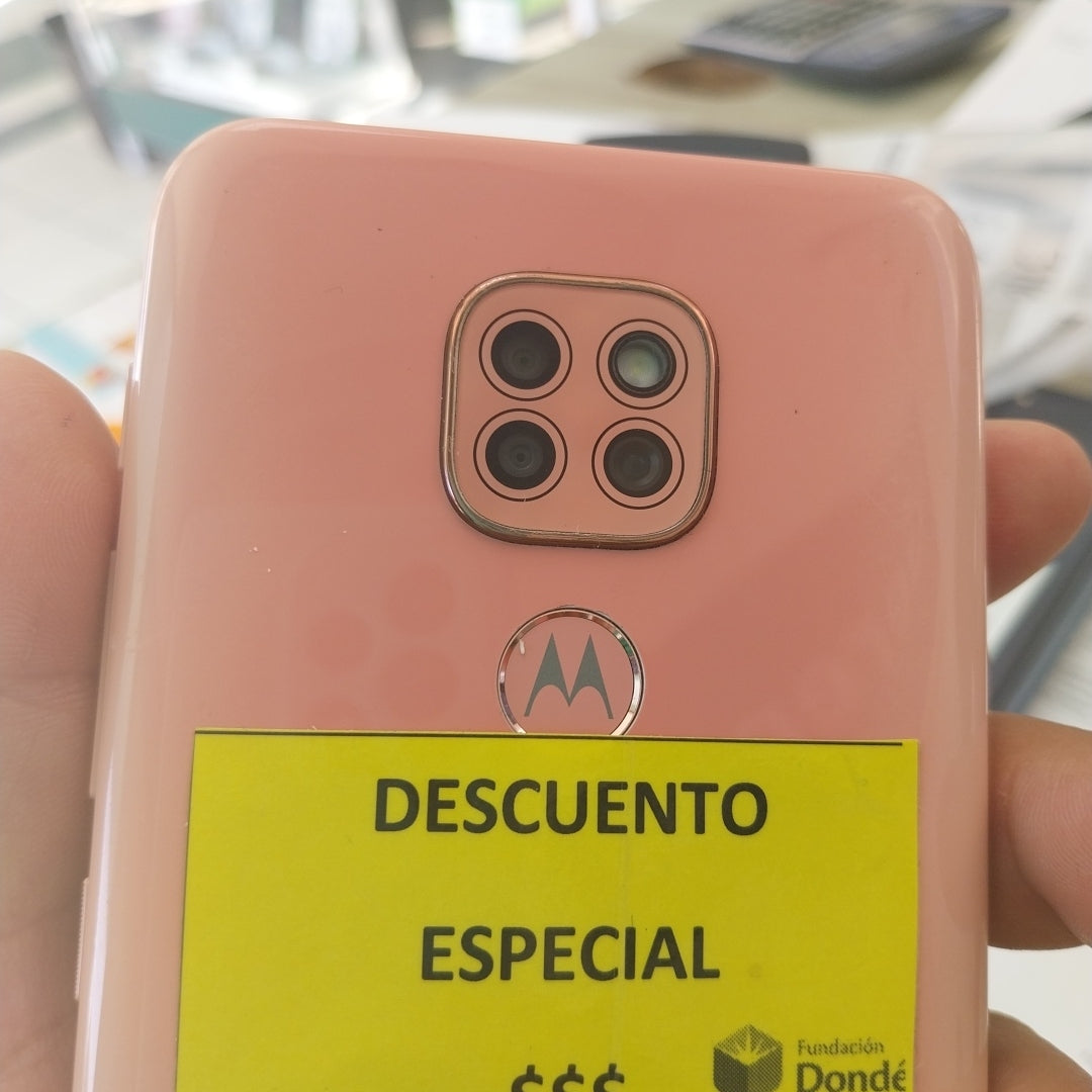 CELULAR MOTOROLA MOTO G9 PLAY XT2083-1 64 GB 4 GB RAM (SEMINUEVO)