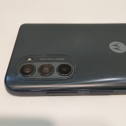 CELULAR MOTOROLA MOTO G62 5G XT2223-2 128 GB 4 GB RAM (SEMINUEVO)