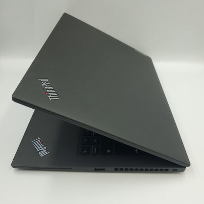 LAPTOP LENOVO THINKPAD T14S GEN 3 (2022) 512 GB SSD 16 GB RAM (SEMINUEVO)