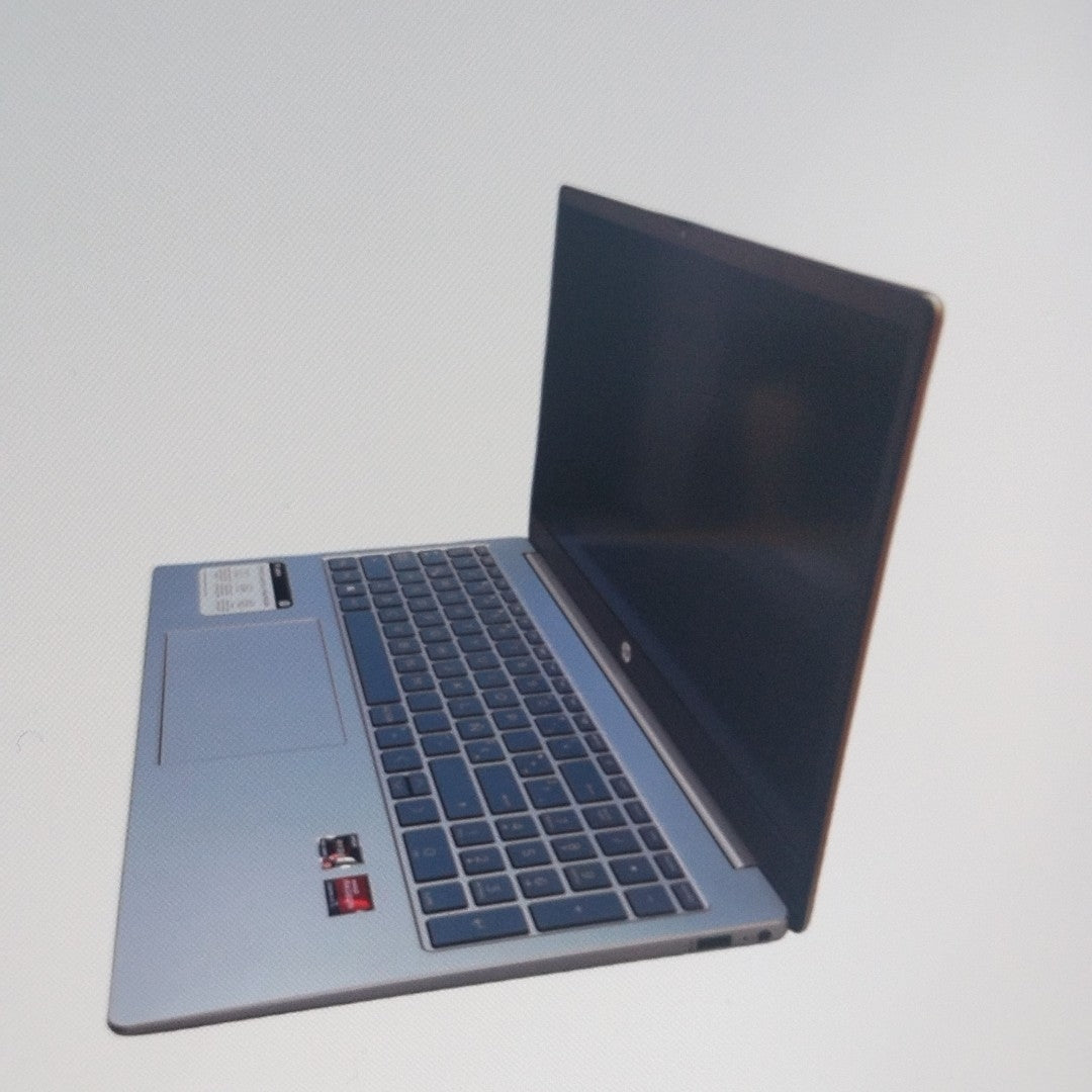 LAPTOP HP 15-FC0000LA (2023) 512 GB SSD 8 GB RAM (SEMINUEVO)