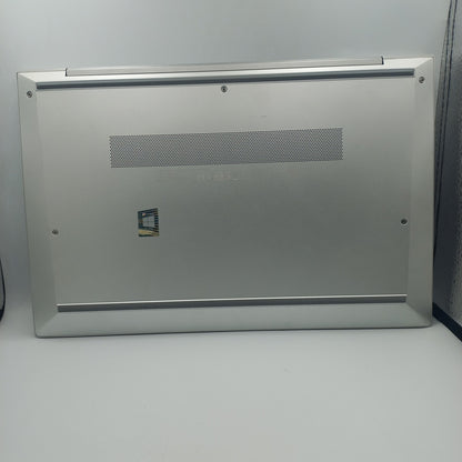 LAPTOP HP ELITEBOOK 840 G8 (2023) 256 GB SSD 16 GB RAM (SEMINUEVO)