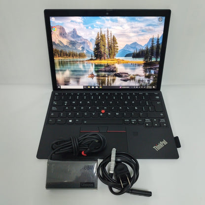 LAPTOP LENOVO THINKPAD X12 DETACHABLE  (2 EN 1) (2022) 256 GB 16 GB RAM (SEMINUEVO)