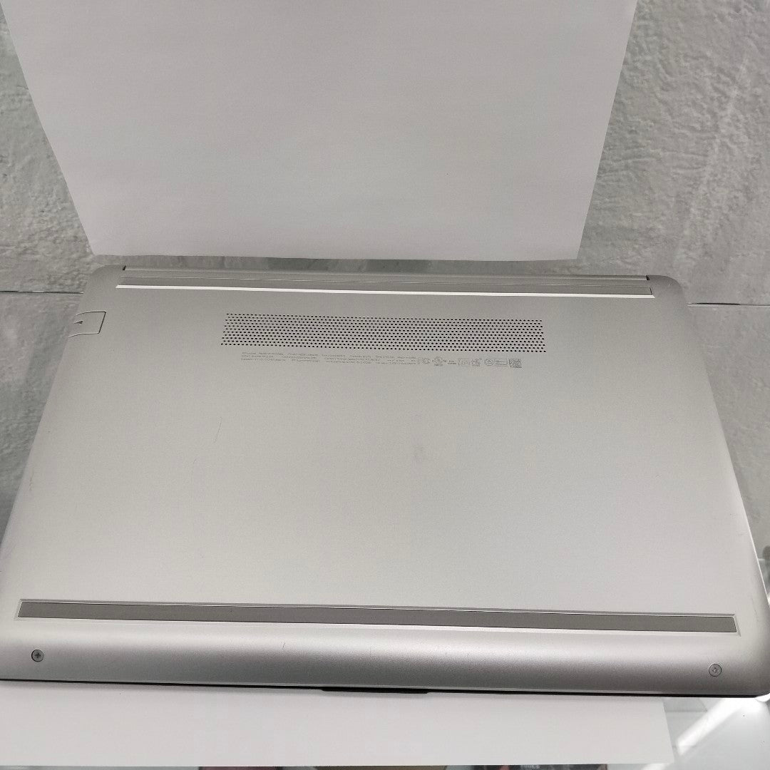 LAPTOP HP 14-DK1508LA (2022) 256 GB SSD 8 GB RAM (SEMINUEVO)