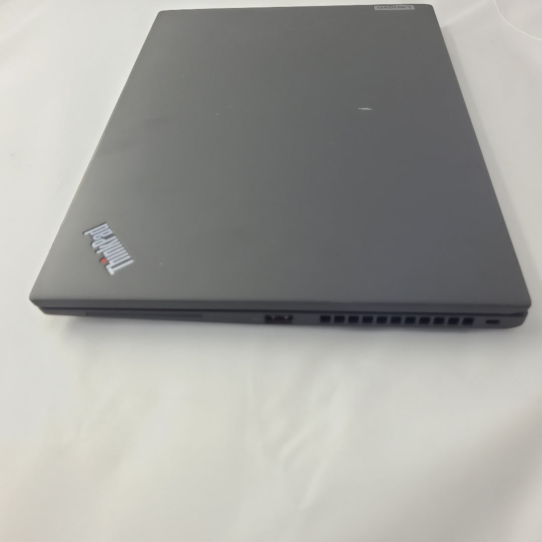 LAPTOP LENOVO THINKPAD T14S GEN 2 (2022) 512 GB SSD 16 GB RAM (SEMINUEVO)