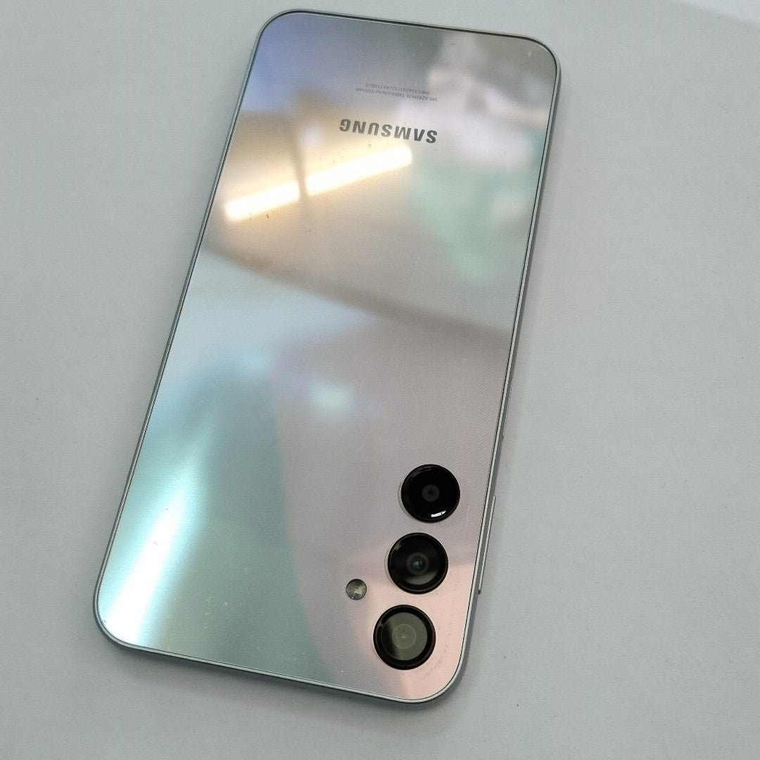 CELULAR SAMSUNG GALAXY A24 SM-A245M/N (2023) 128 GB 4 GB RAM (SEMINUEVO)