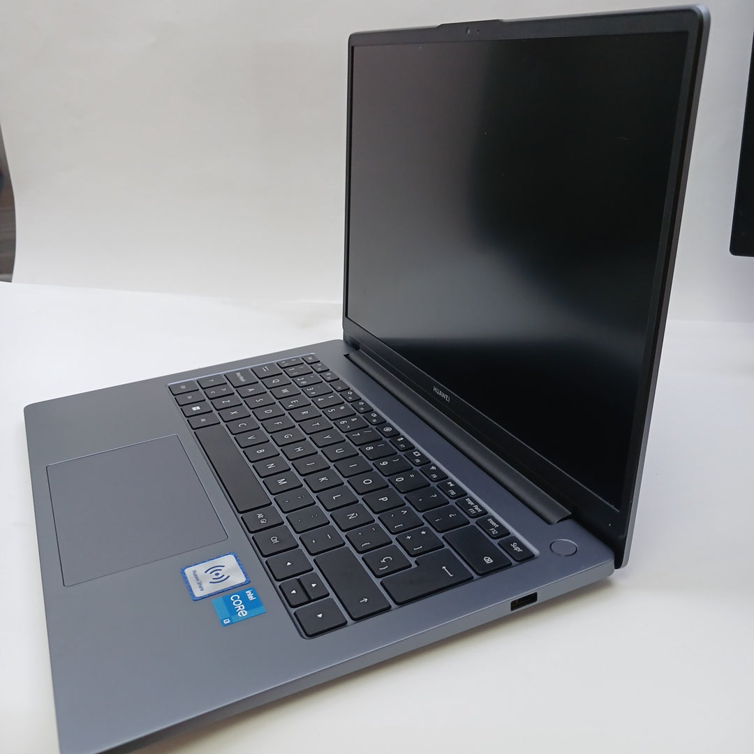 LAPTOP HUAWEI MATEBOOK D14 MDF-X (2024) 256 GB 8 GB RAM (SEMINUEVO)