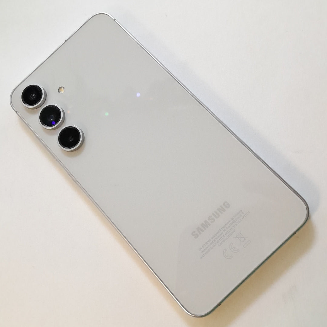 CELULAR SAMSUNG GALAXY S24 FE SM-S721B 256 GB 8 GB RAM (SEMINUEVO)