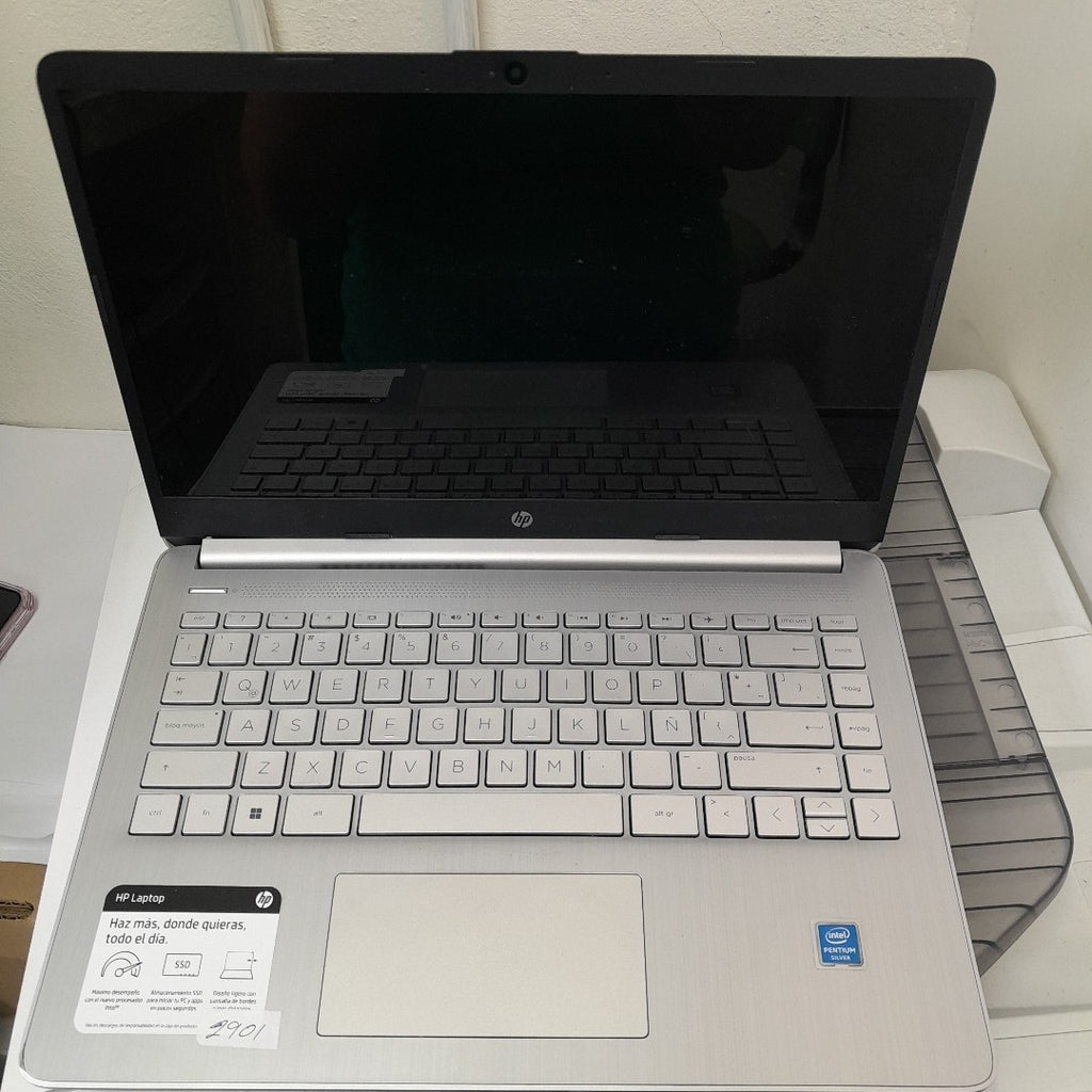 LAPTOP HP 14-DQ0505LA (2022) 256 GB SSD 8 GB RAM (SEMINUEVO)