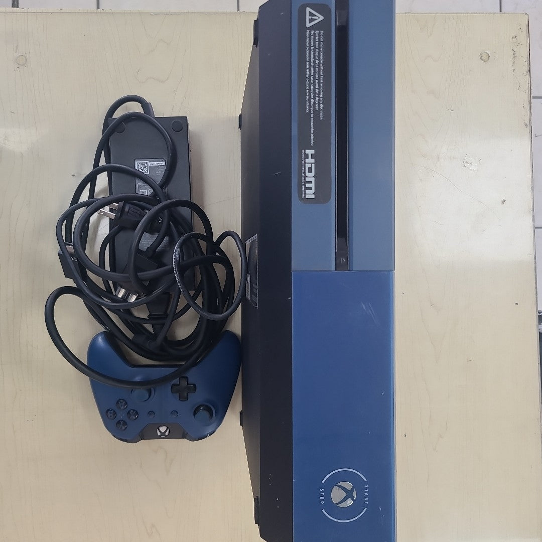 CONSOLA DE VIDEOJUEGO MICROSOFT XBOX ONE 1 TB (SEMINUEVO)