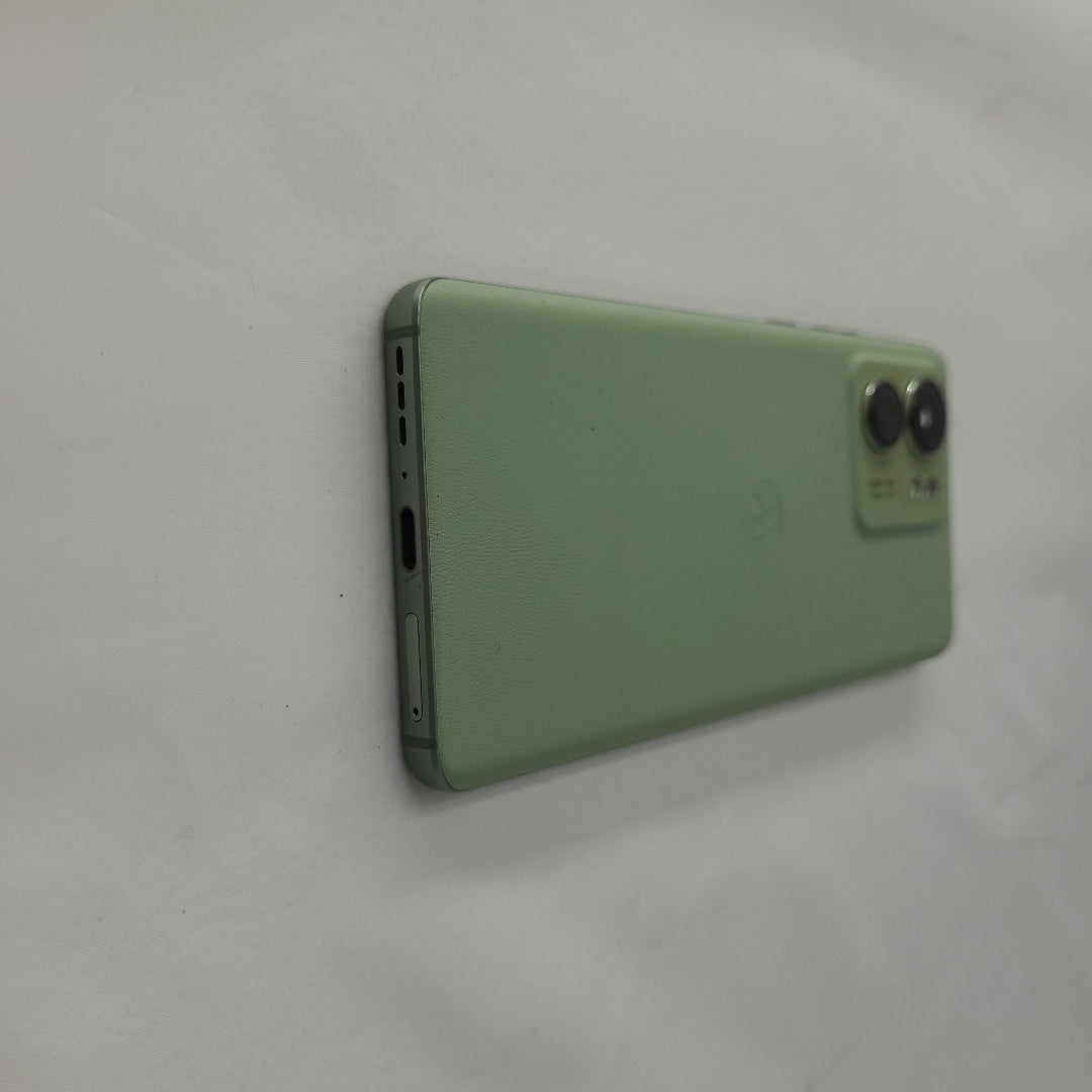 CELULAR MOTOROLA EDGE 40 XT2303-2 (2023) 256 GB 8 GB RAM (SEMINUEVO)