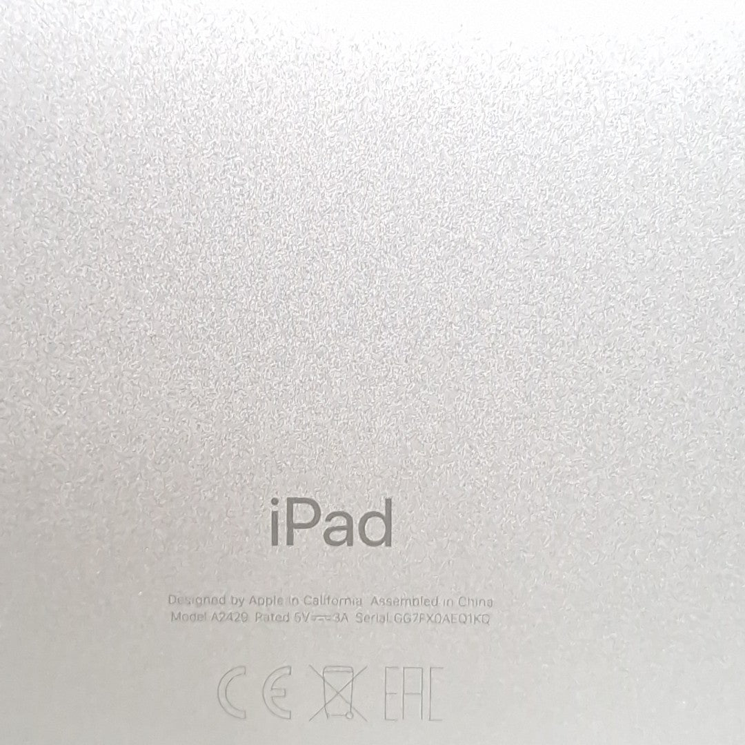 TABLETA APPLE IPAD 8 A2429 128 GB 3 GB RAM (SEMINUEVO)