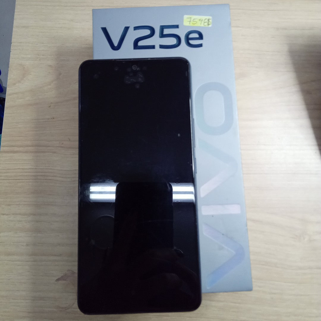 CELULAR VIVO V25E V2242 (2022) 256 GB 8 GB RAM (SEMINUEVO)