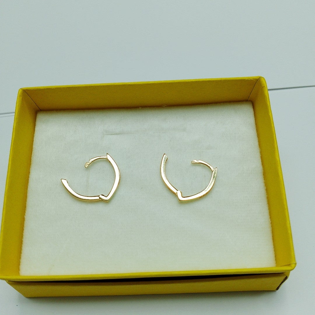 HUGGIES ORO 14K 1.7 (NUEVO)