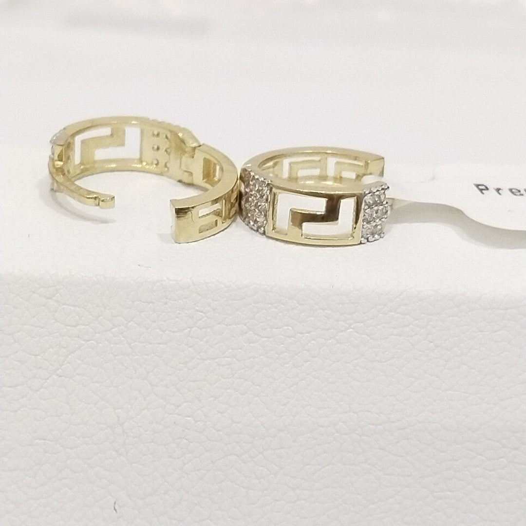 HUGGIES ORO 14K 1.8 (NUEVO)