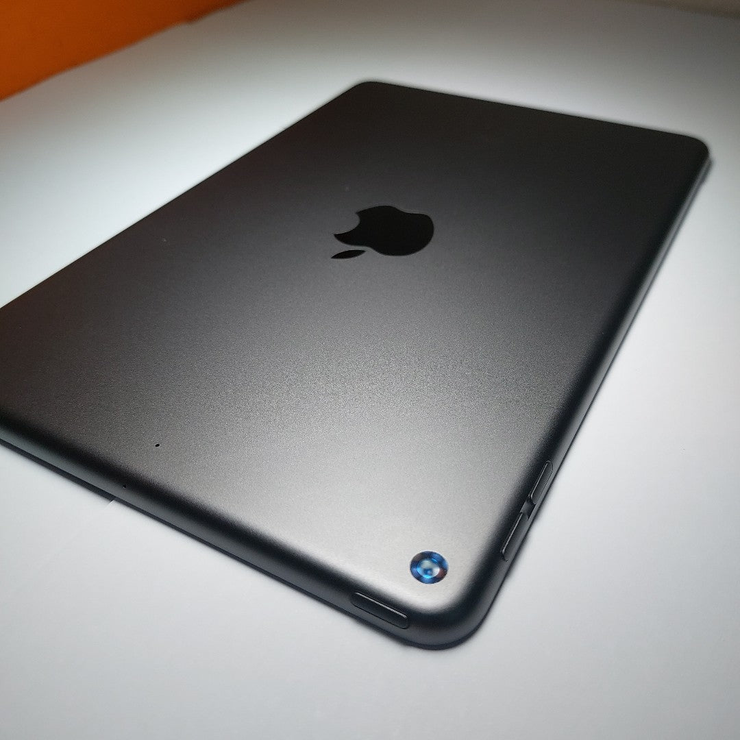 TABLETA APPLE IPAD MINI 5 A2133 64 GB 3 GB RAM (SEMINUEVO)