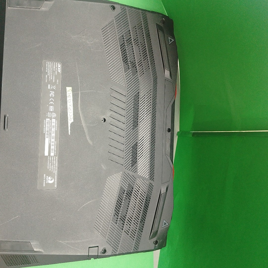 LAPTOP ACER NITRO 5 AN515-55-55VS (2021) 512 GB SSD 8 GB RAM (SEMINUEVO)