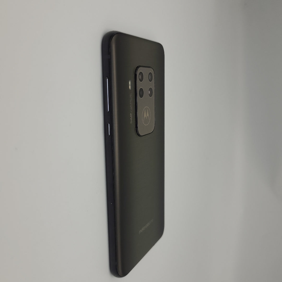 CELULAR MOTOROLA ONE ZOOM XT2010-1 (2019) 128 GB 4 GB RAM (SEMINUEVO)