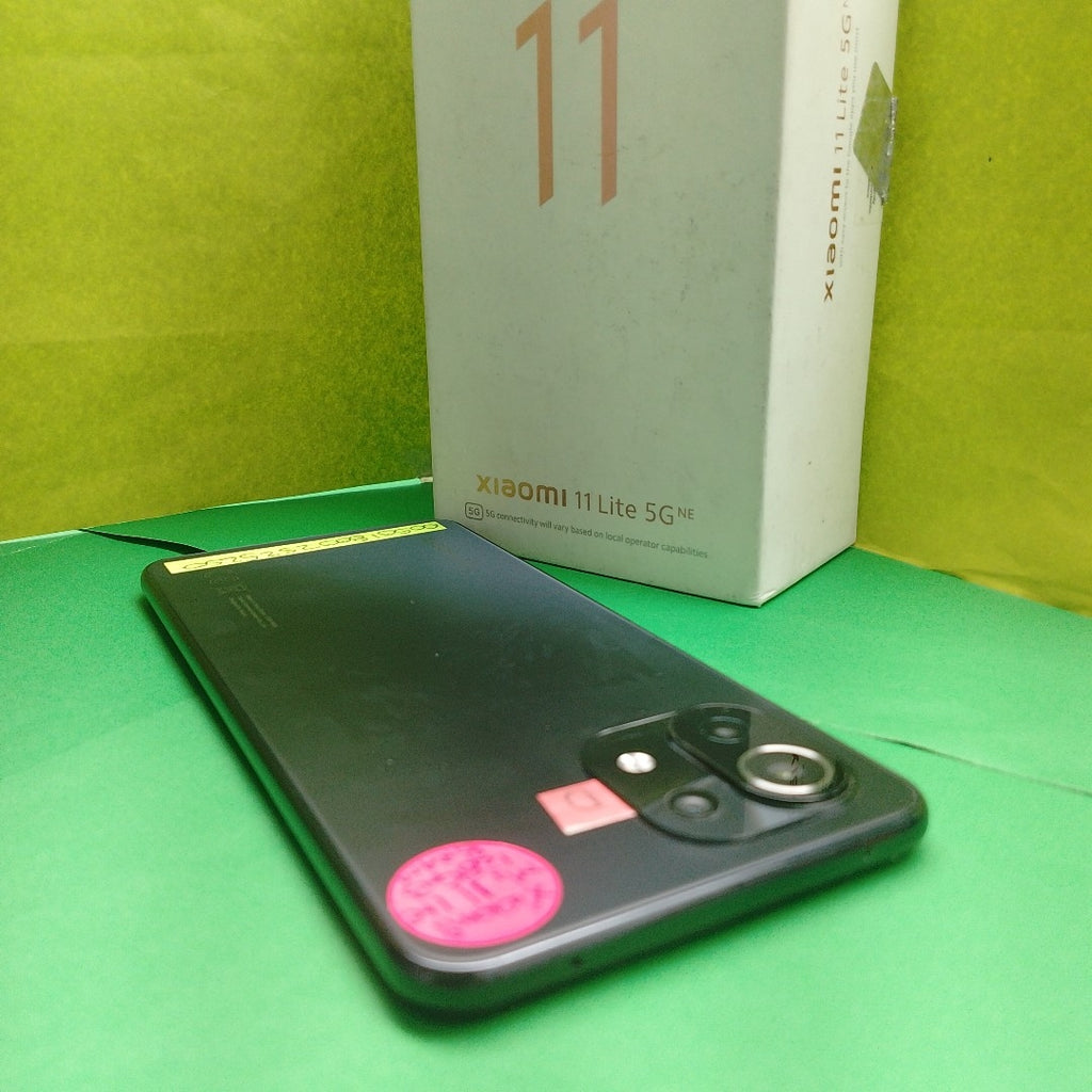 CELULAR XIAOMI MI 11 LITE 5G NE 2109119DG 128 GB 8 GB RAM (SEMINUEVO)