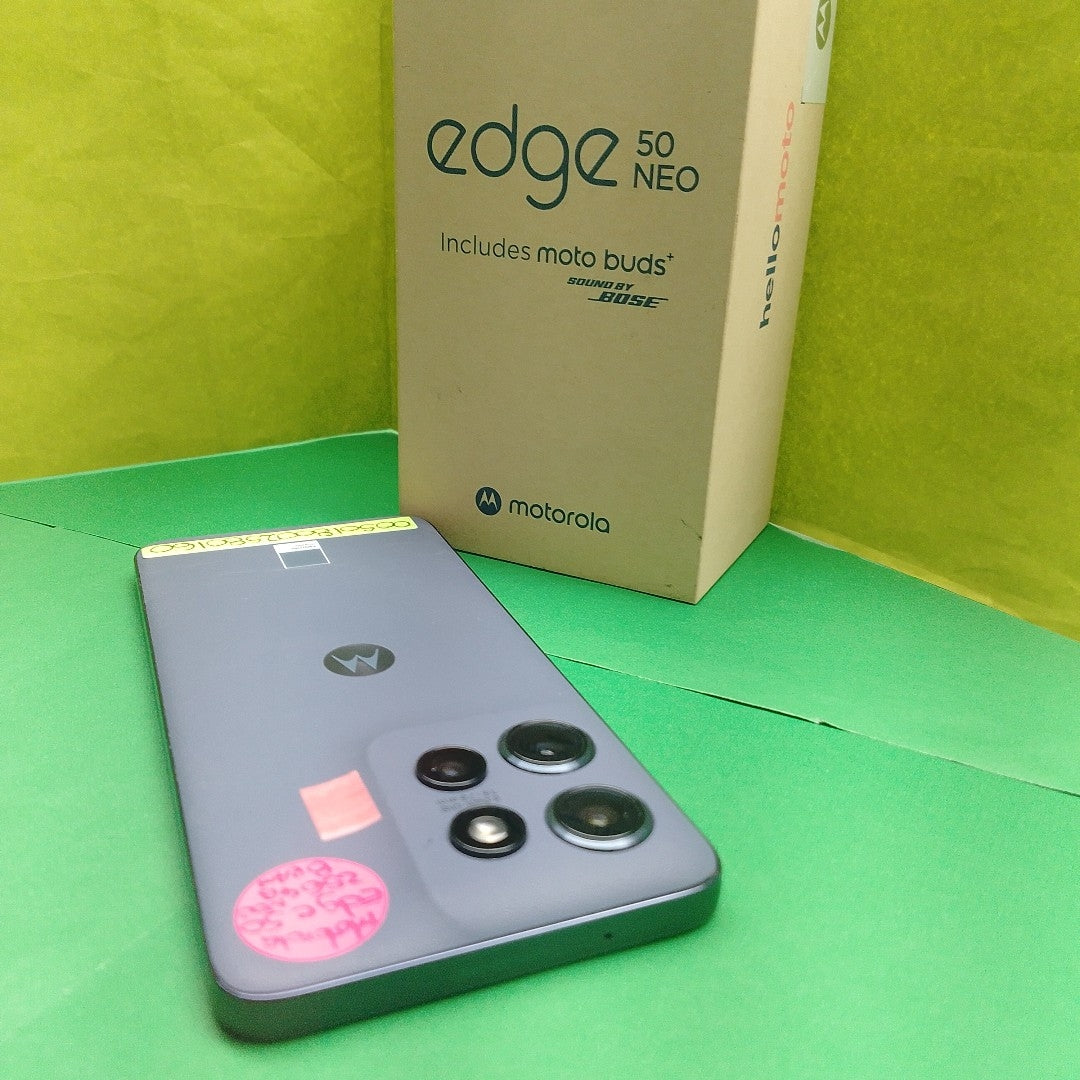CELULAR MOTOROLA EDGE 50 NEO XT2409-2 (2024) 256 GB 8 GB RAM (SEMINUEVO)