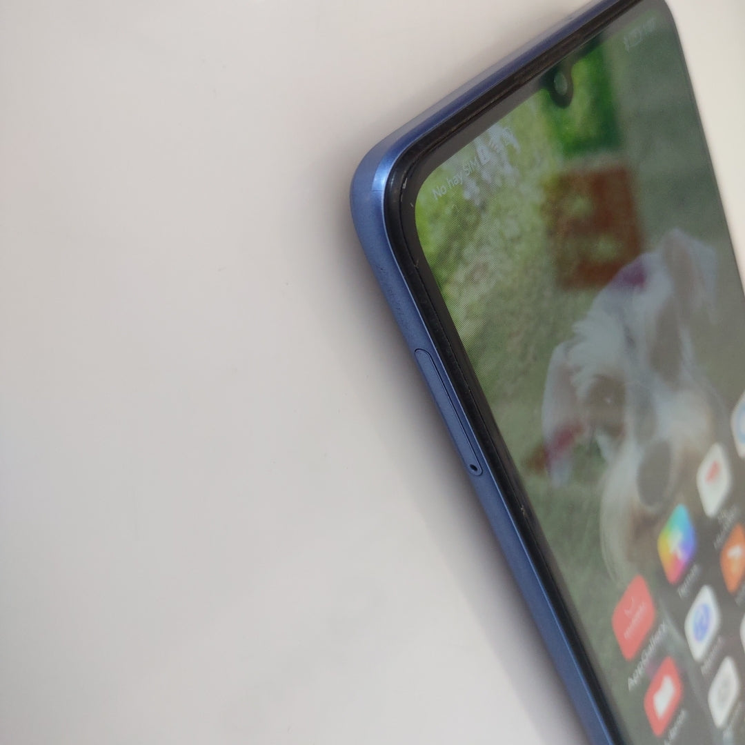 CELULAR HUAWEI NOVA Y70 MGA-LX3 128 GB 4 GB RAM (SEMINUEVO)