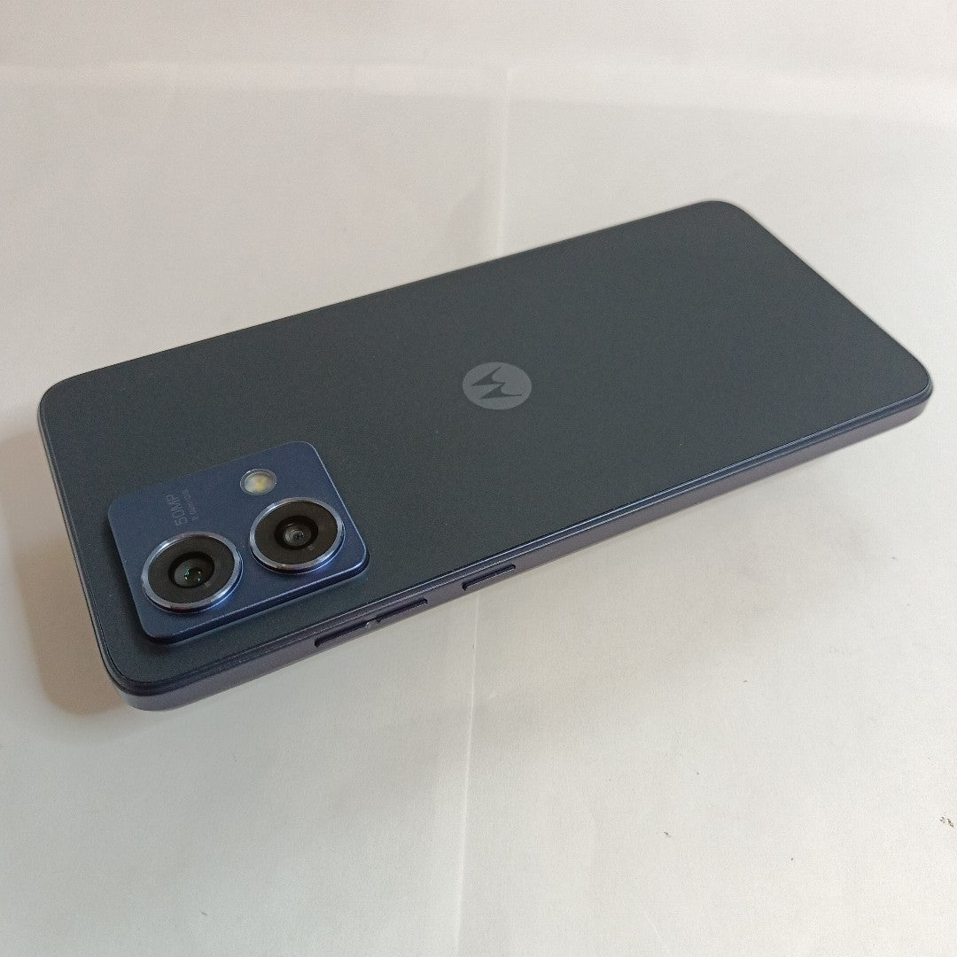 CELULAR MOTOROLA MOTO G84 XT2347-1 (2023) 256 GB 8 GB RAM (SEMINUEVO)