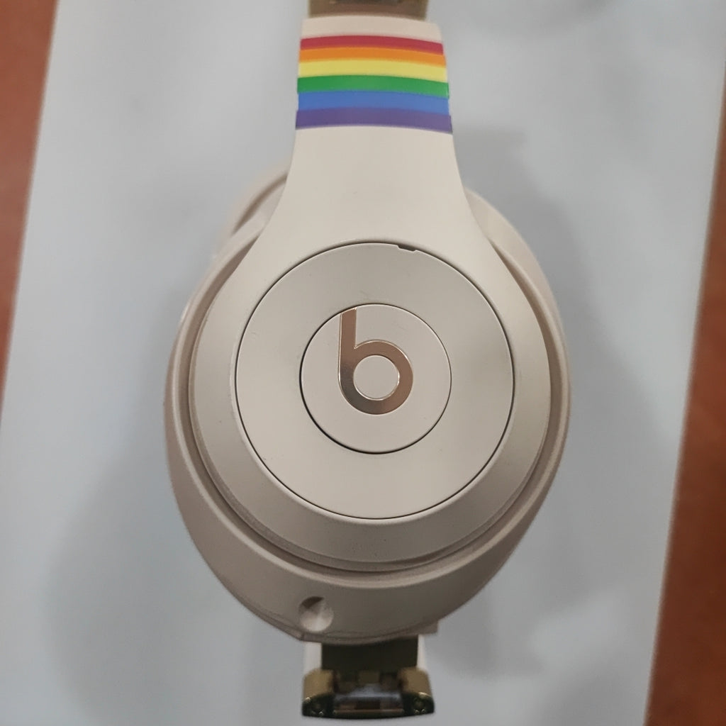 AUDIFONOS BEATS STUDIO 3 INALAMBRICO ON EAR (SEMINUEVO)