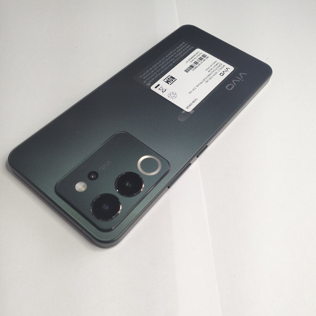 CELULAR VIVO V30 LITE V2314 (2023) 256 GB 12 GB RAM (SEMINUEVO)