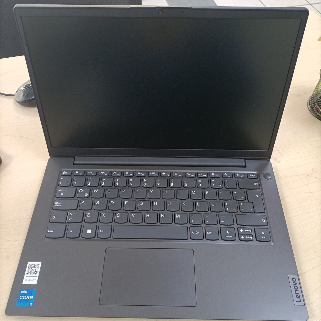 LAPTOP LENOVO V14 G2 ITL (2022) 256 GB SSD 8 GB RAM (SEMINUEVO)