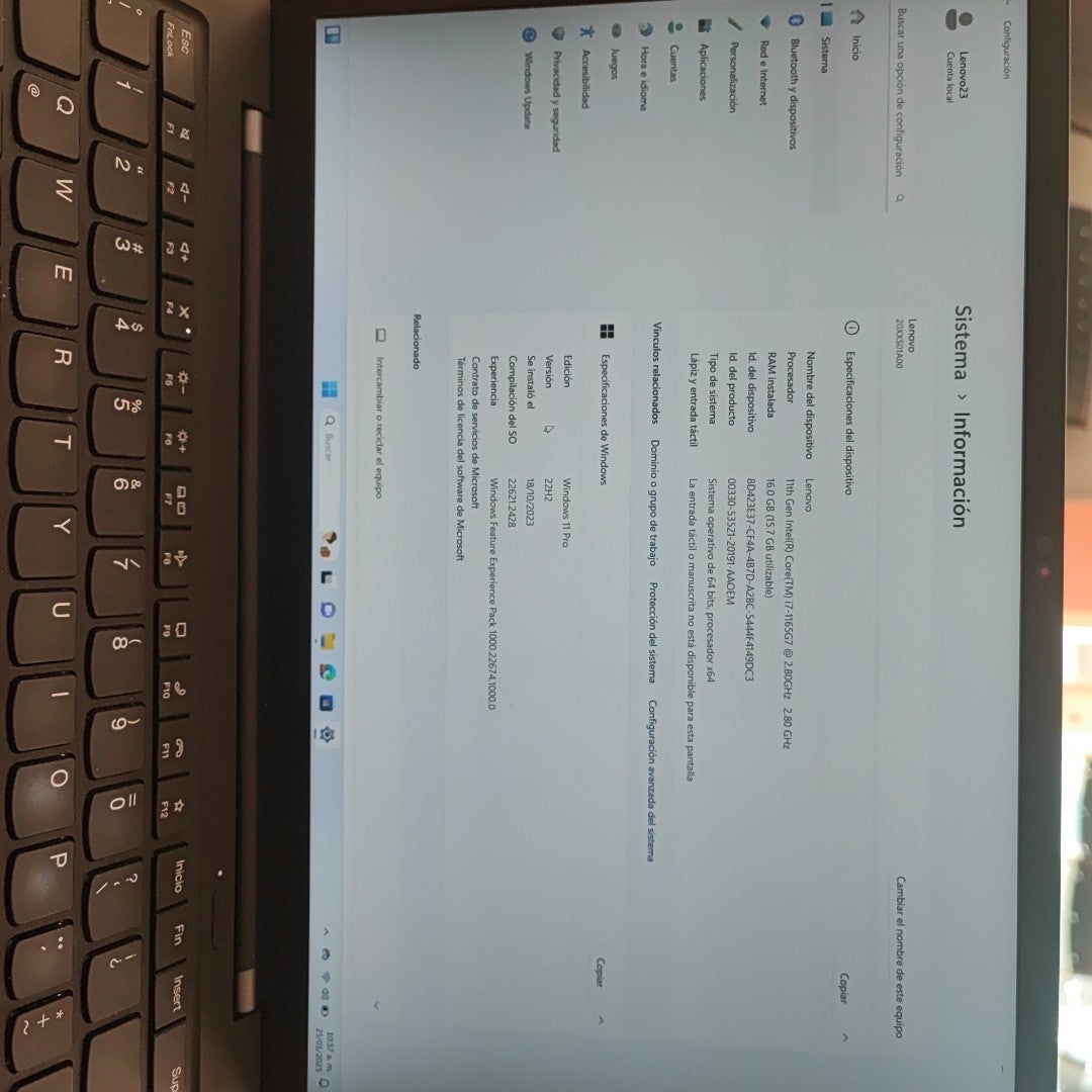 LAPTOP LENOVO THINKPAD X1 CARBON GEN 9 (2021) 512 GB SSD 16 GB RAM (SEMINUEVO)