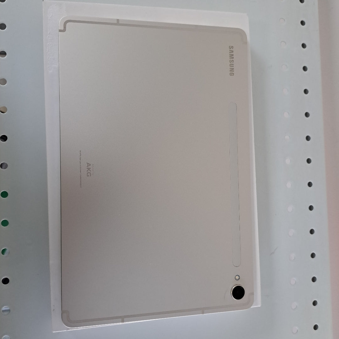 TABLETA SAMSUNG GALAXY TAB S9 SM-X710 (2023) 256 GB 12 GB RAM (SEMINUEVO)
