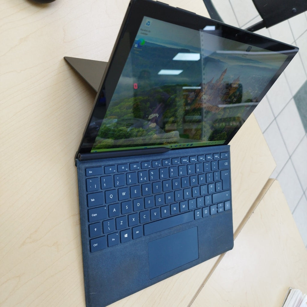 TABLETA MICROSOFT SURFACE PRO 7 1866 256 GB SSD 16 GB RAM (SEMINUEVO)