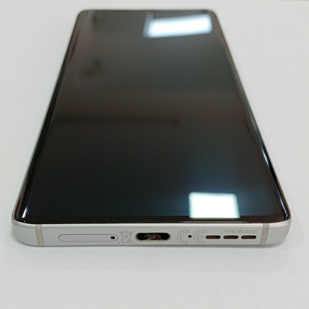 CELULAR MOTOROLA EDGE 30 FUSION XT2243-1 256 GB 12 GB RAM (SEMINUEVO)