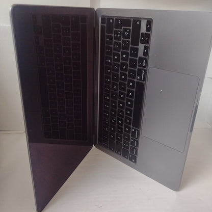 LAPTOP APPLE MACBOOK PRO 13&quot; 2020 3.2 A2338 512 GB SSD 16 GB RAM (SEMINUEVO)