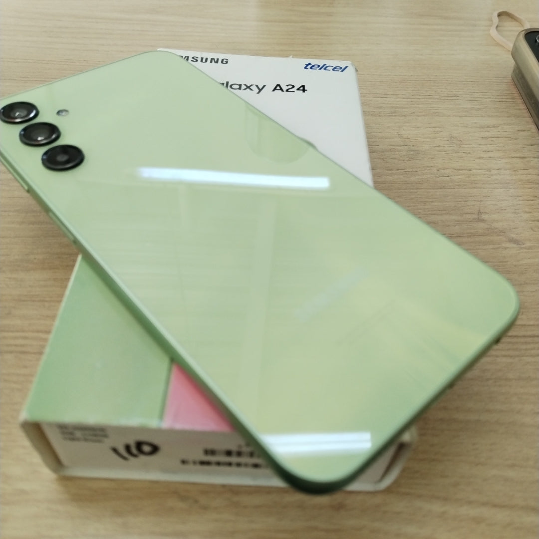 CELULAR SAMSUNG GALAXY A24 SM-A245M/N (2023) 128 GB 4 GB RAM (SEMINUEVO)